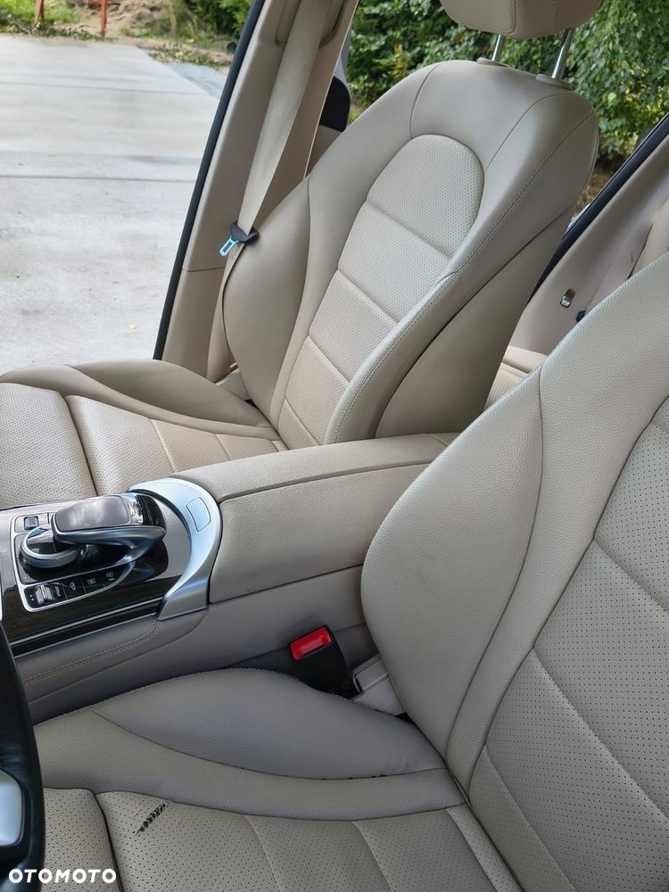 Mercedes-Benz GLC 300 4-Matic - 20