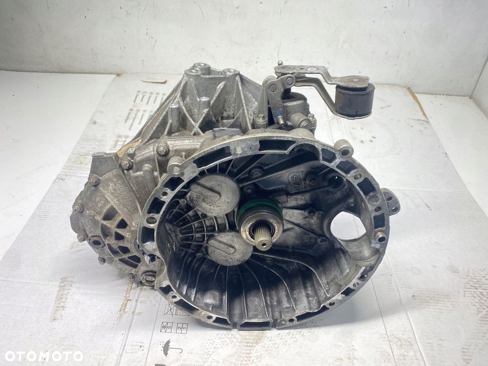 SKRZYNIA BIEGÓW MERCEDES A W176 B246 180CDI A1762610201 - 2