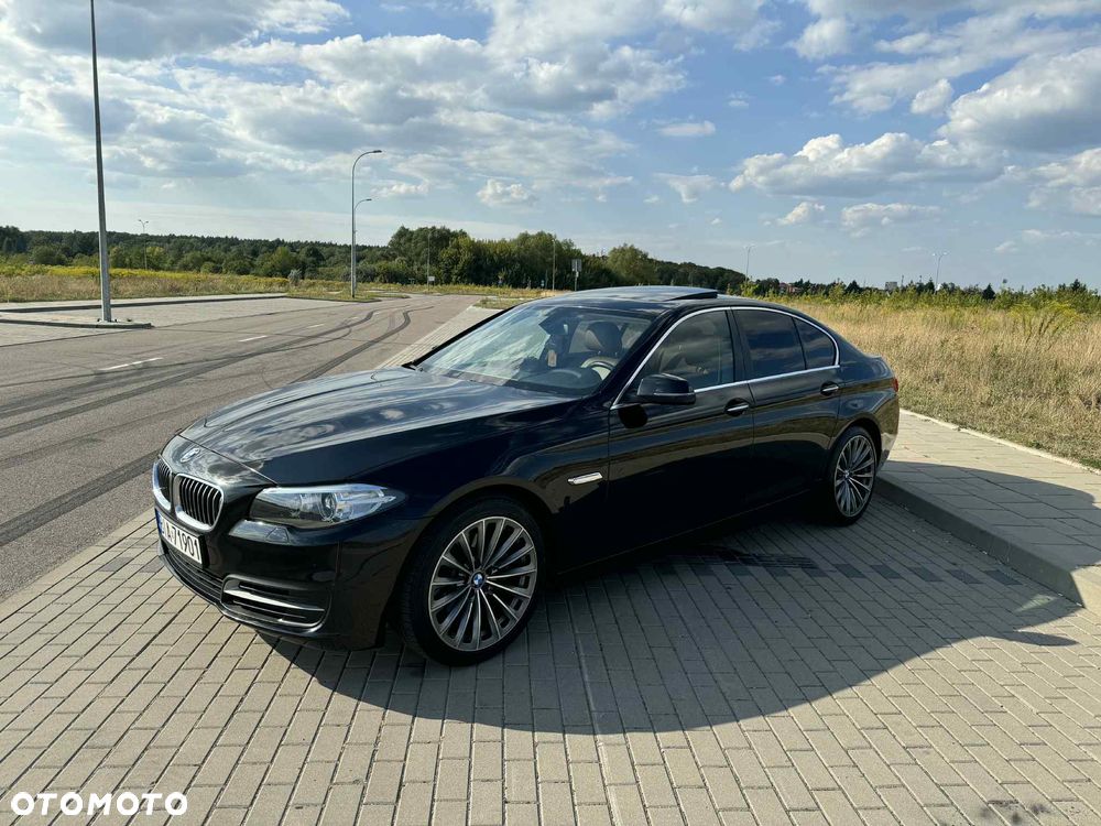 BMW Seria 5 528i xDrive - 1