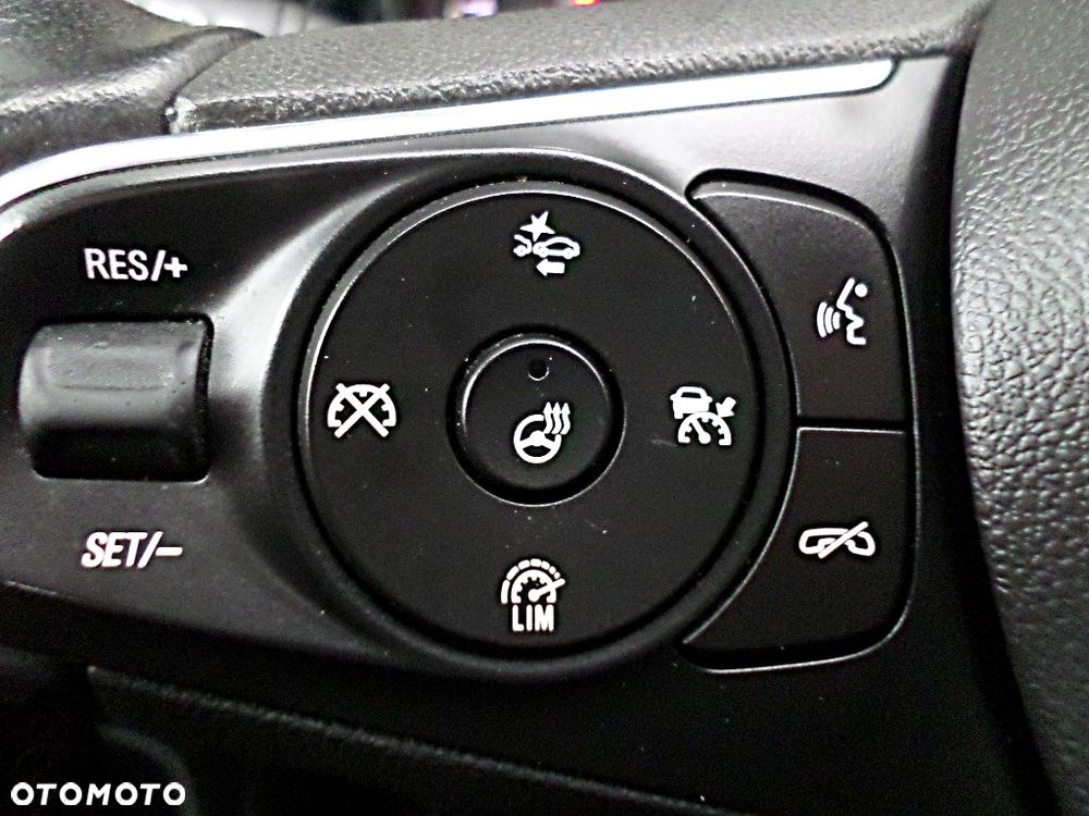 Opel Insignia 1.5 Direct Inj Turbo Ultimate Exclusive - 29