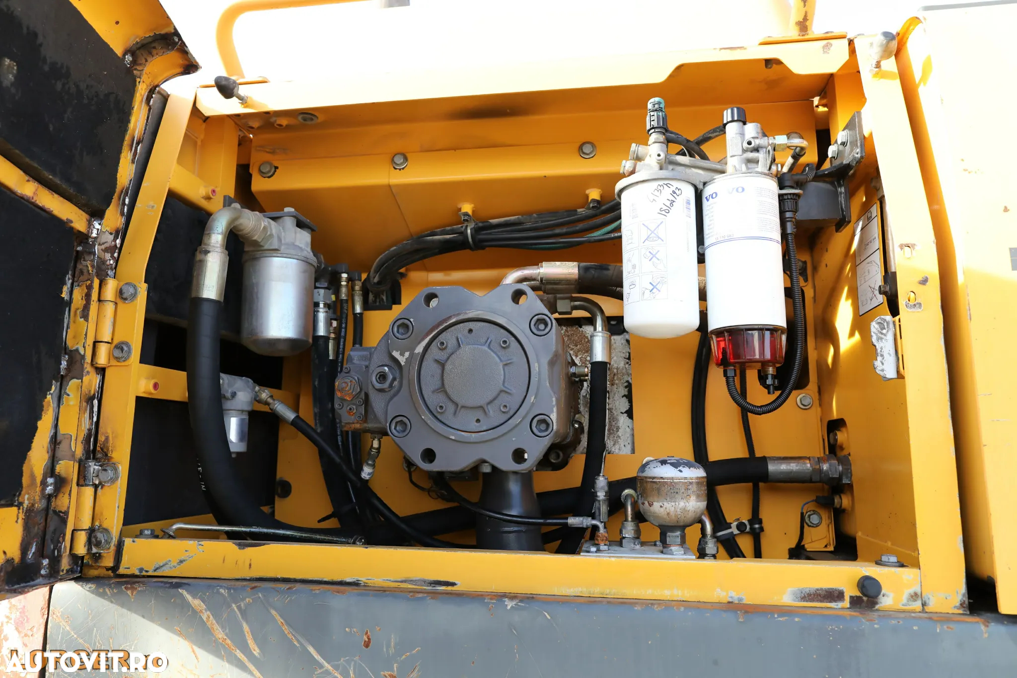 Volvo EC 360 CL - 14