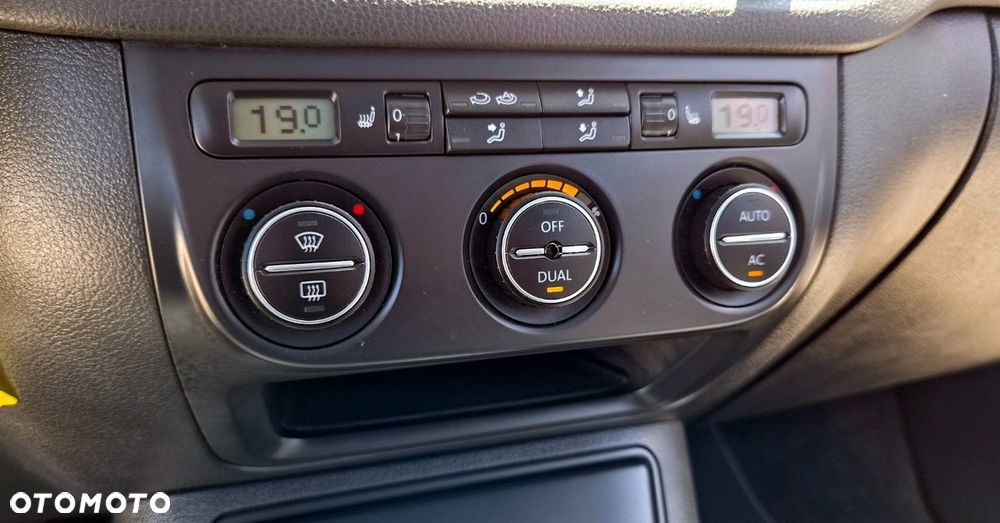 Volkswagen Tiguan - 35
