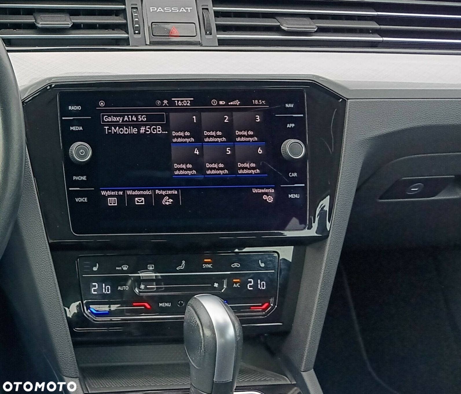 Volkswagen Passat 2.0 TSI Business DSG - 29