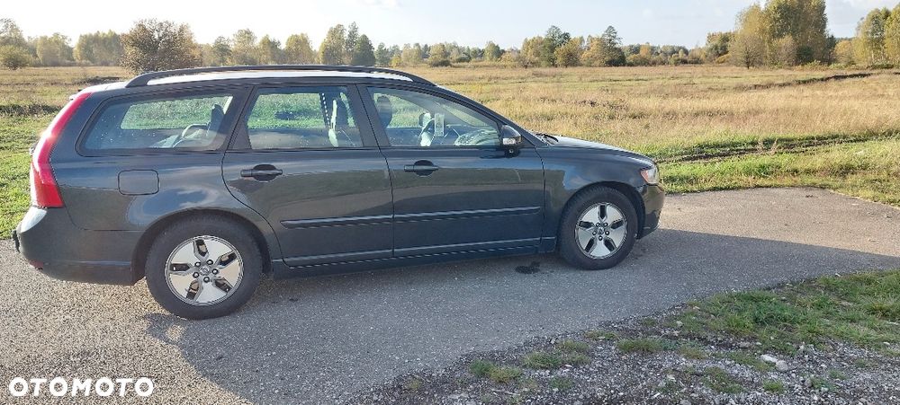 Volvo V50