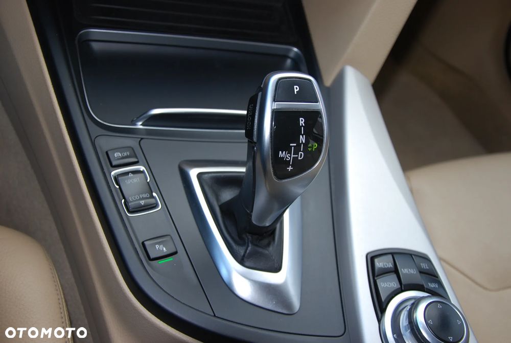 BMW Seria 4 420d Sport - 27