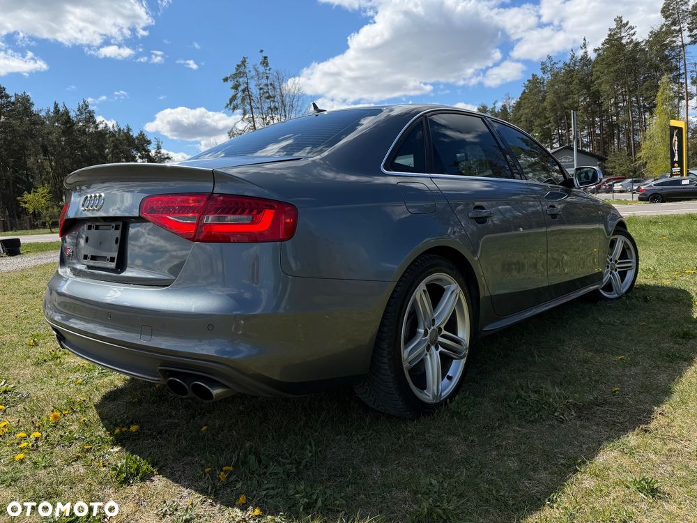 Audi S4 Limousine - 12