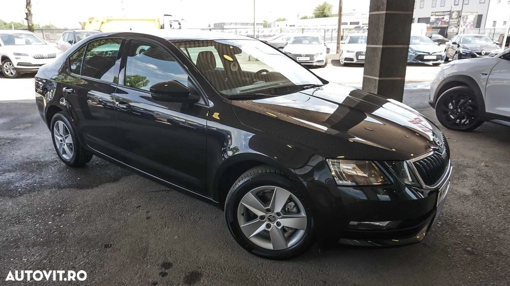 Skoda Octavia 2.0 TDI DSG Ambition - 25
