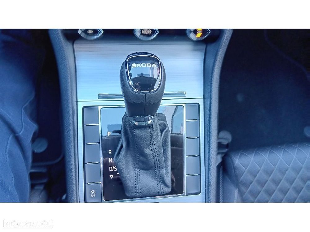 Skoda Superb Break 2.0 TDI Ambition DSG - 24