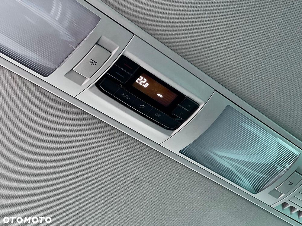 Volkswagen Multivan 2.0 BiTDI L1 Highline 4Motion DSG - 37