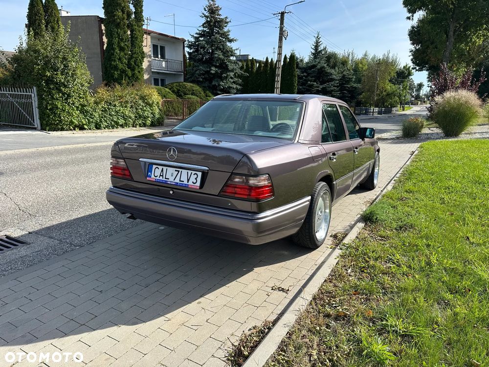 Mercedes-Benz W124 (1984-1993) - 7