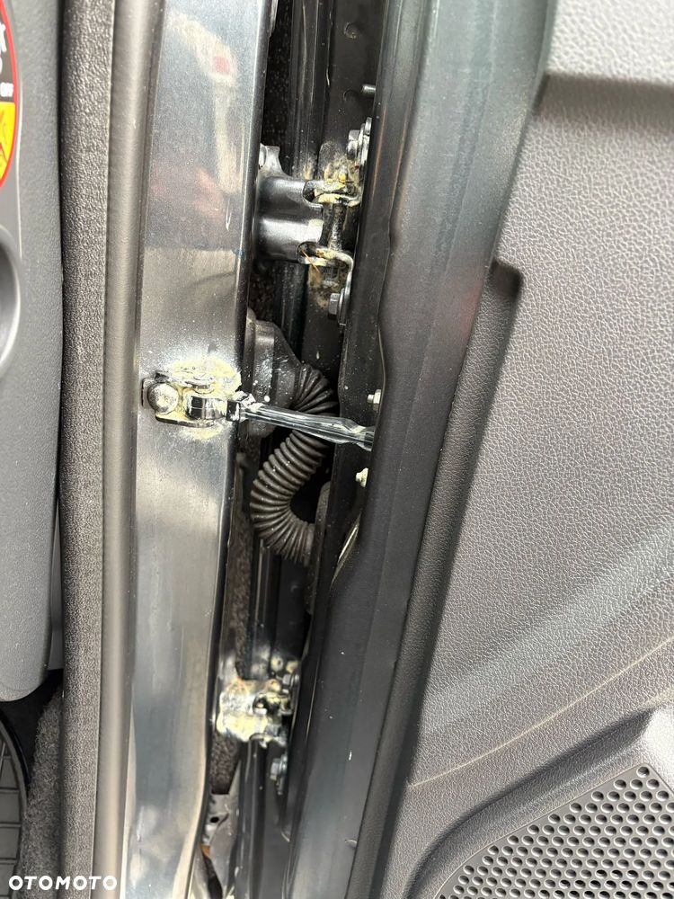 Dacia Dokker TCe 115 Stepway - 40