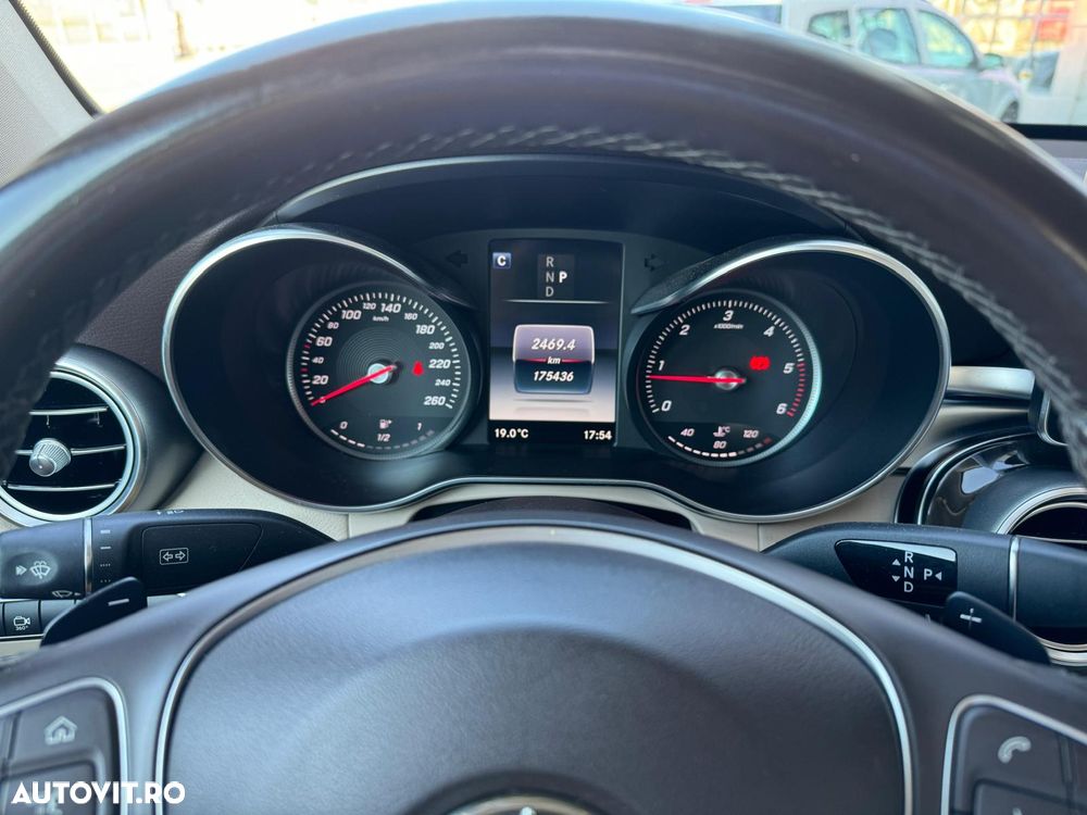 Mercedes-Benz GLC Coupe 250 d 4MATIC - 11