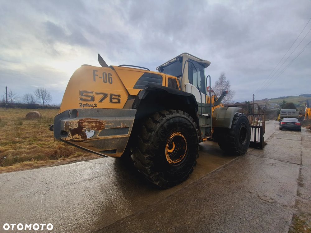 Liebherr L 576** L 580 * L 564** Leasing** Zamiana** - 3
