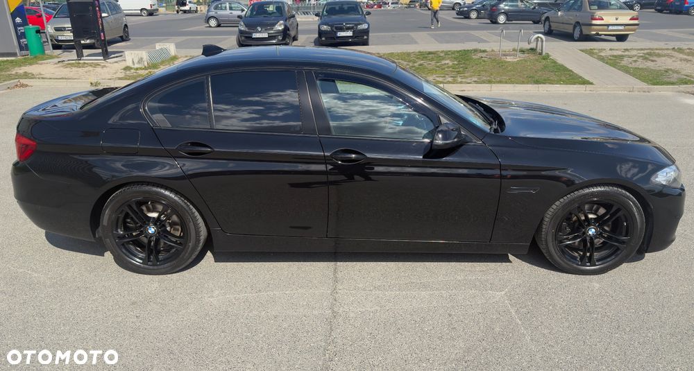 BMW Seria 5 520d - 3