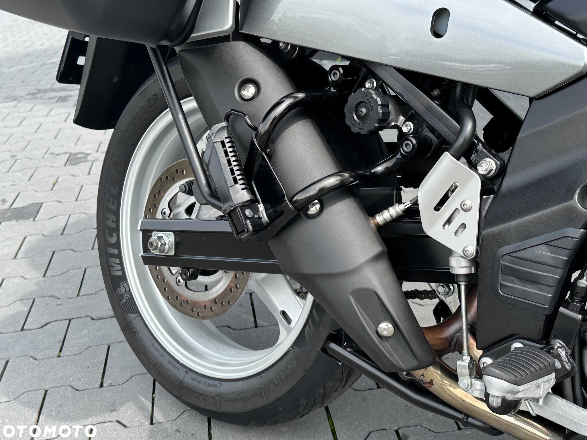 Suzuki V-STROM - 21