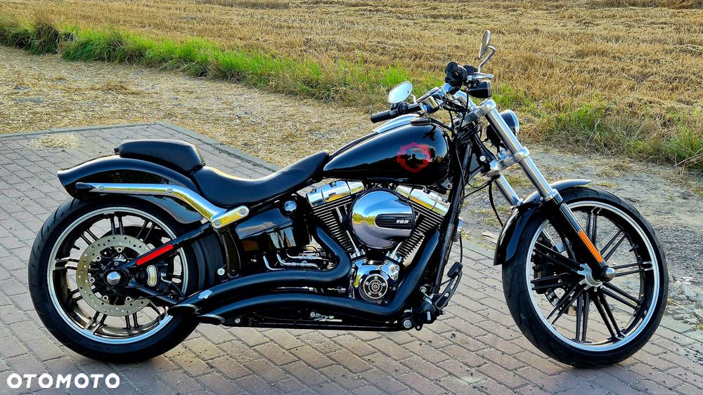 Harley-Davidson FXSB Breakout - 19