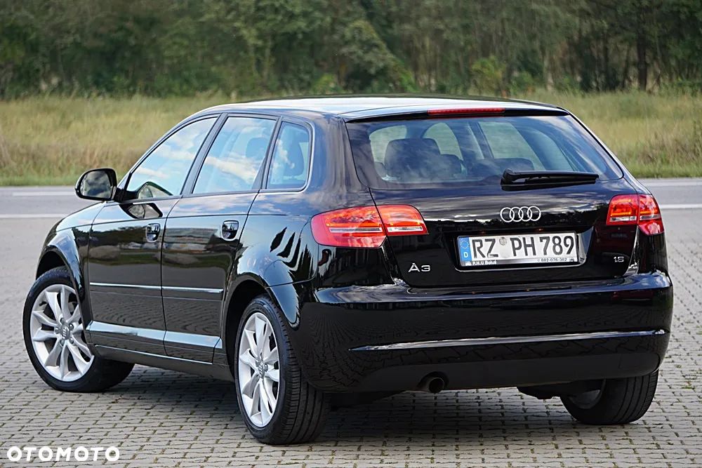 Audi A3 Sportback - 12
