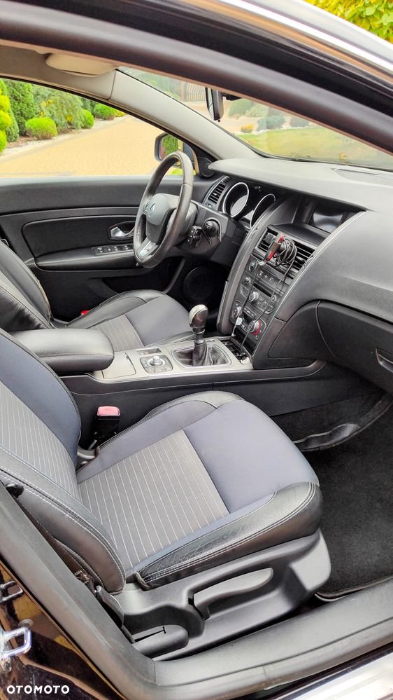 Renault Latitude 2.0 dCi Privilege - 6
