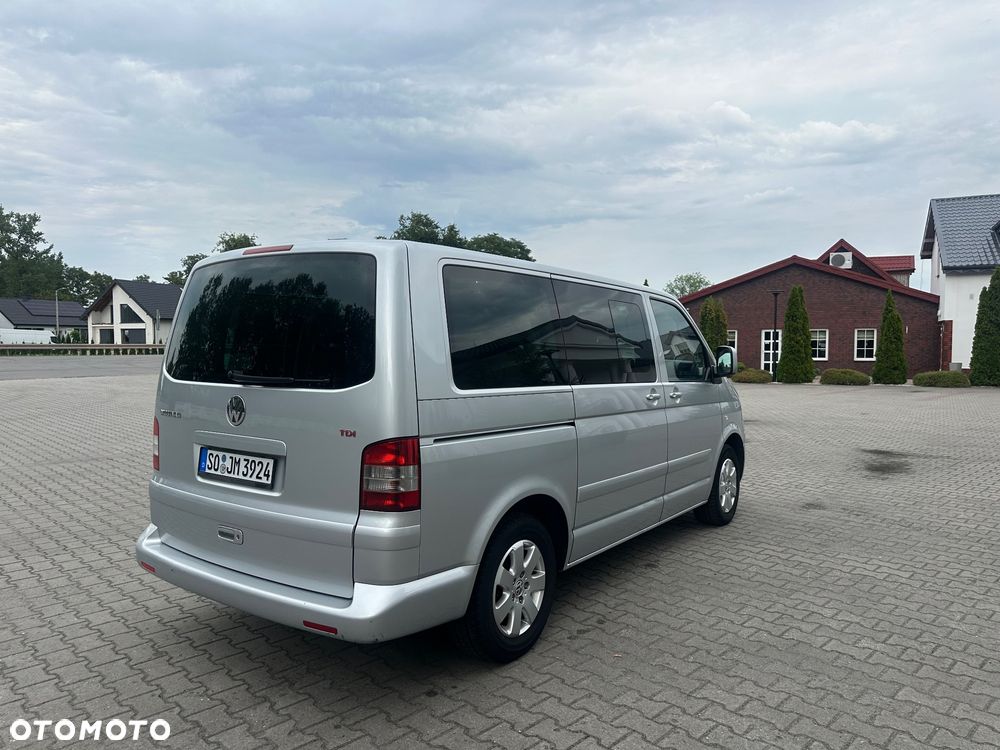 Volkswagen Multivan L1 Business - 12