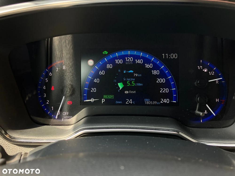 Toyota Corolla 2.0 Hybrid Comfort - 24