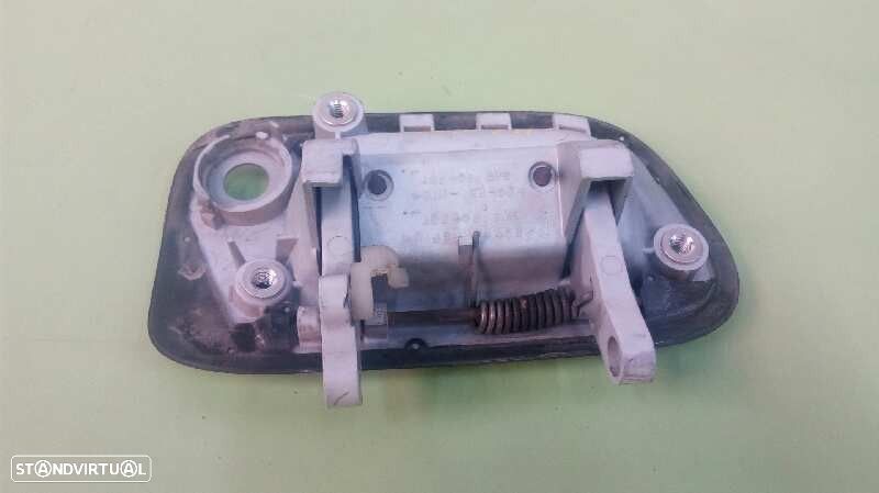 MANIPULO EXTERIOR PORTA TRASEIRA TOYOTA RAV 4 II 2005 -6909042050 - 2