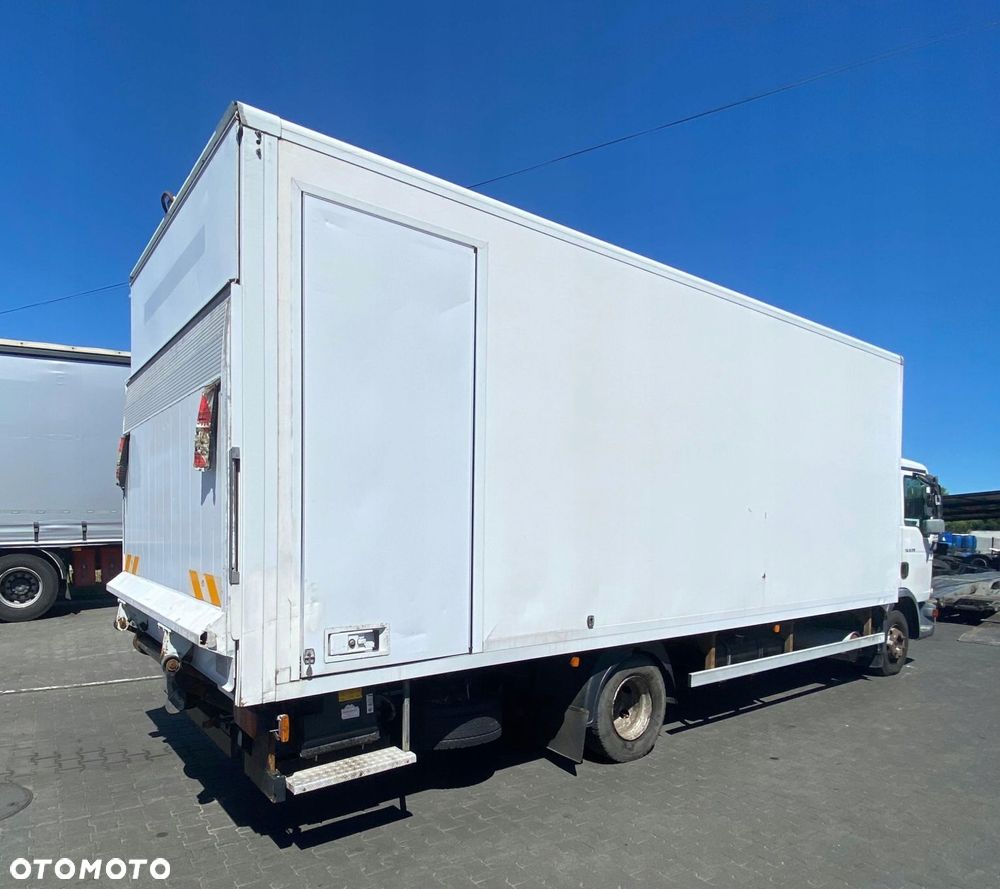 WINDA ZAŁADOWCZA BEHRENS 250x278 1000kg - 2