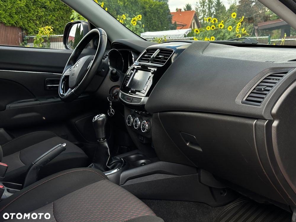 Mitsubishi ASX 1.6 2WD Diamant Edition+ - 28