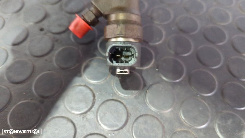 INJETOR CHRYSLER VOYAGER IV 2006 -0445110059 - 2