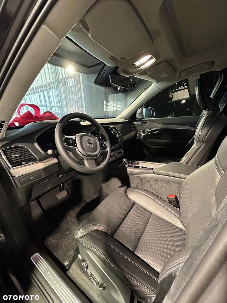 Volvo XC 90 - 3