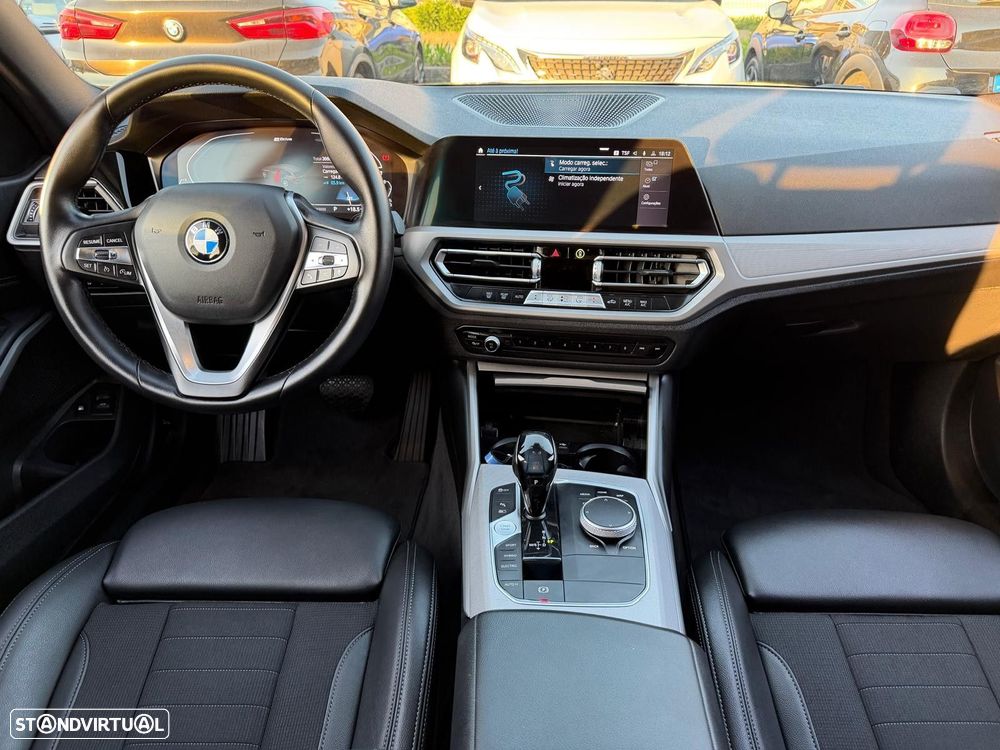 BMW 320 e Line Sport Auto - 11