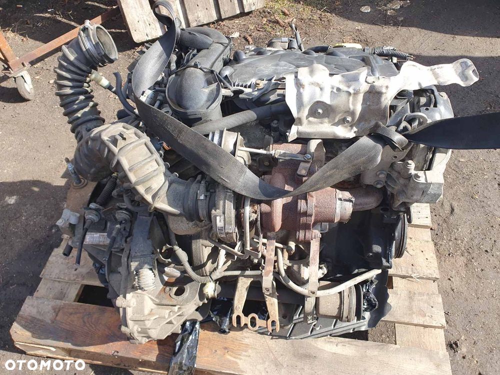 SILNIK TRAFIC VIVARO 2.0 KOD M9R782 DIESEL - 4