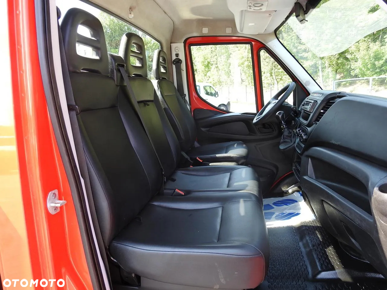Iveco DAILY 35C13 WYWROTKA TEMPOMAT KLIMATYZACJA BLIŹNIACZE KOŁA 130KM [ 570643 ] - 37