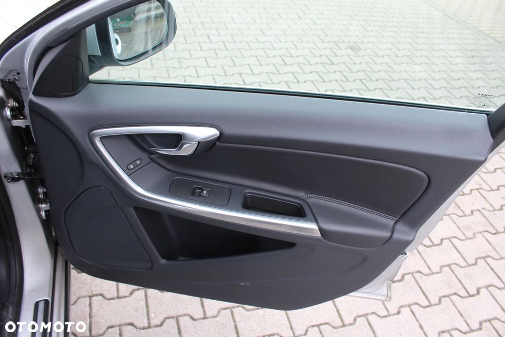 Volvo V60 - 20