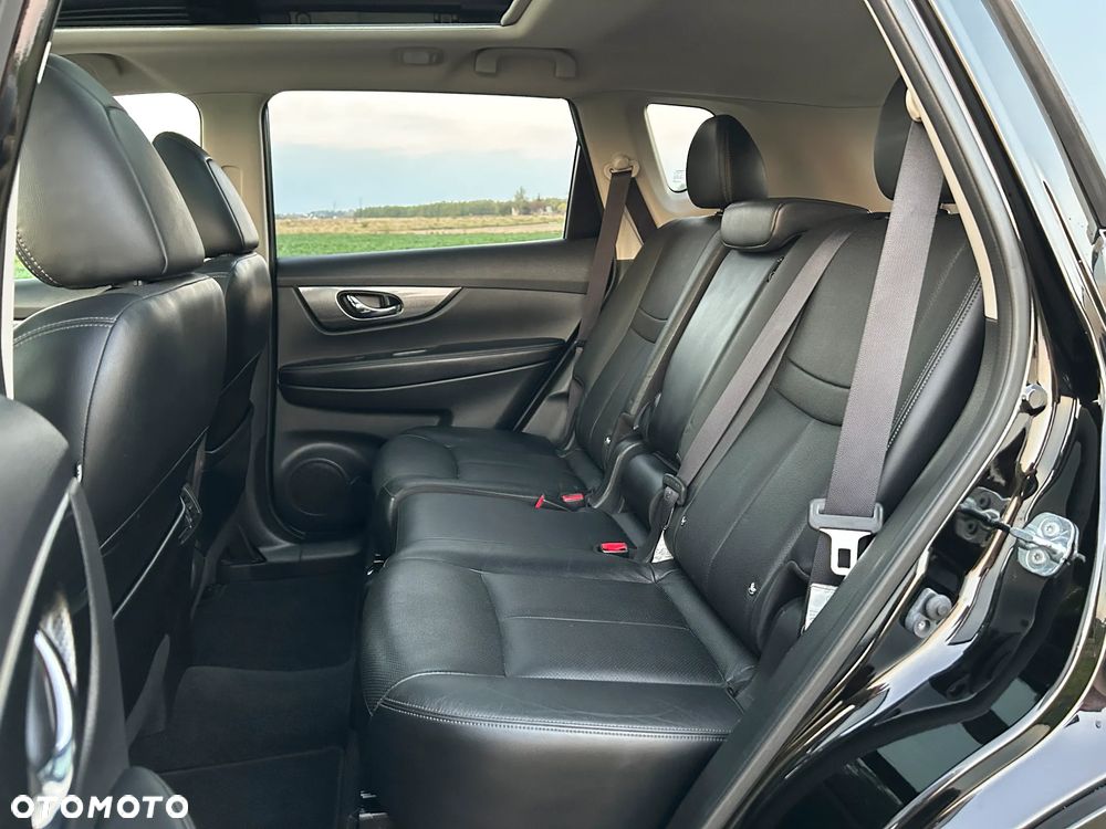 Nissan X-Trail 1.6 DIG-T Tekna - 22