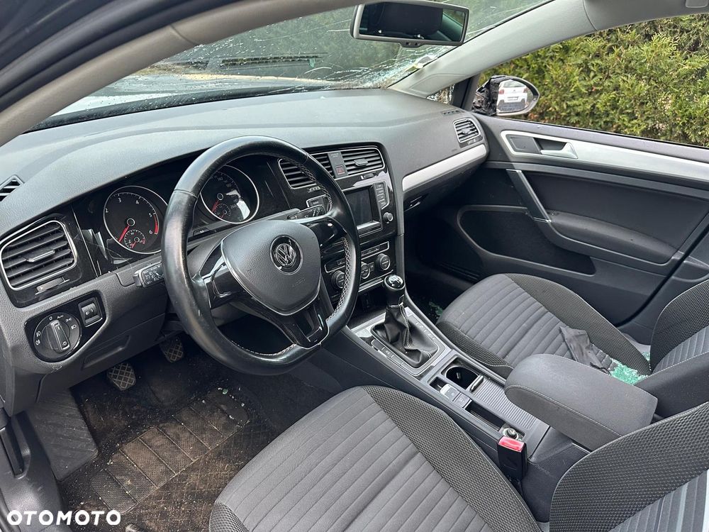 Volkswagen Golf 2.0 BlueTDI Cup - 7