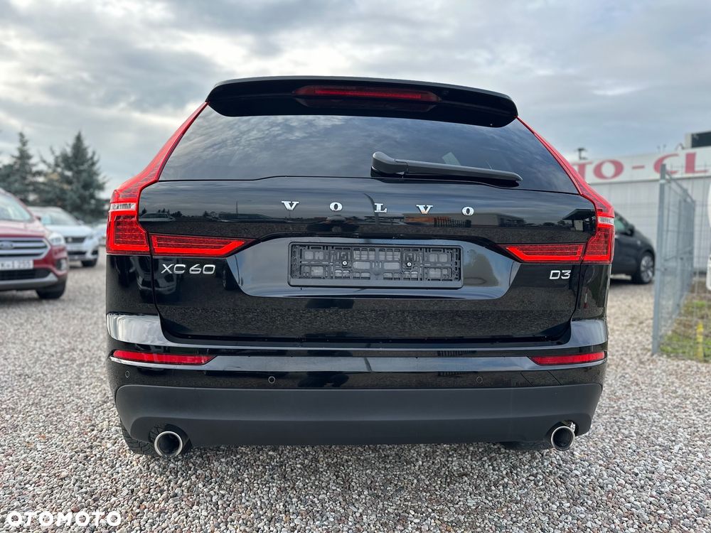 Volvo XC 60 D3 Momentum - 4