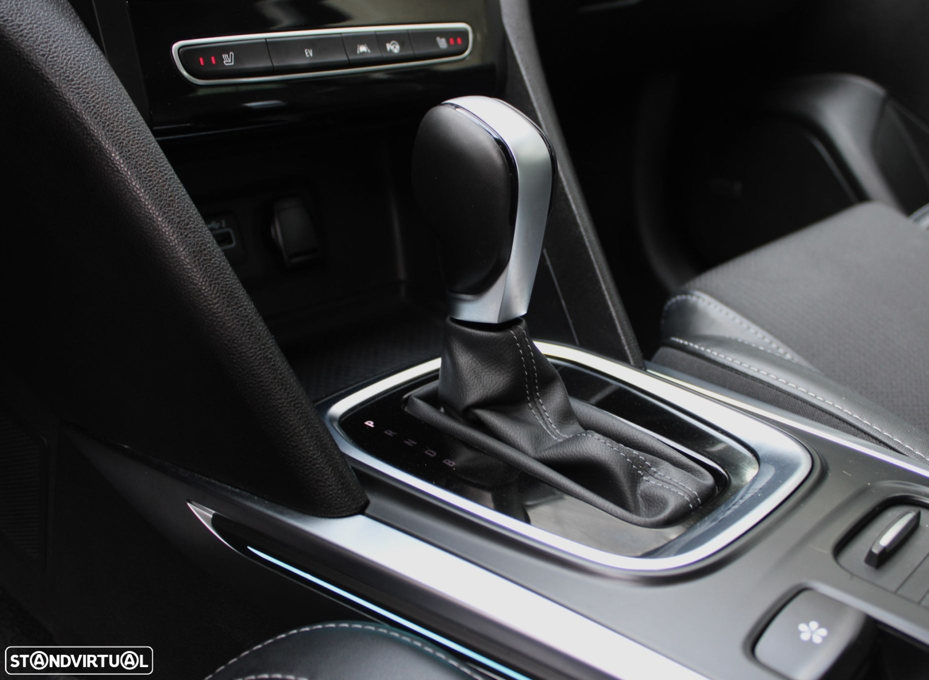 Renault Mégane Sport Tourer 1.6 E-Tech Plug-In Intens - 39