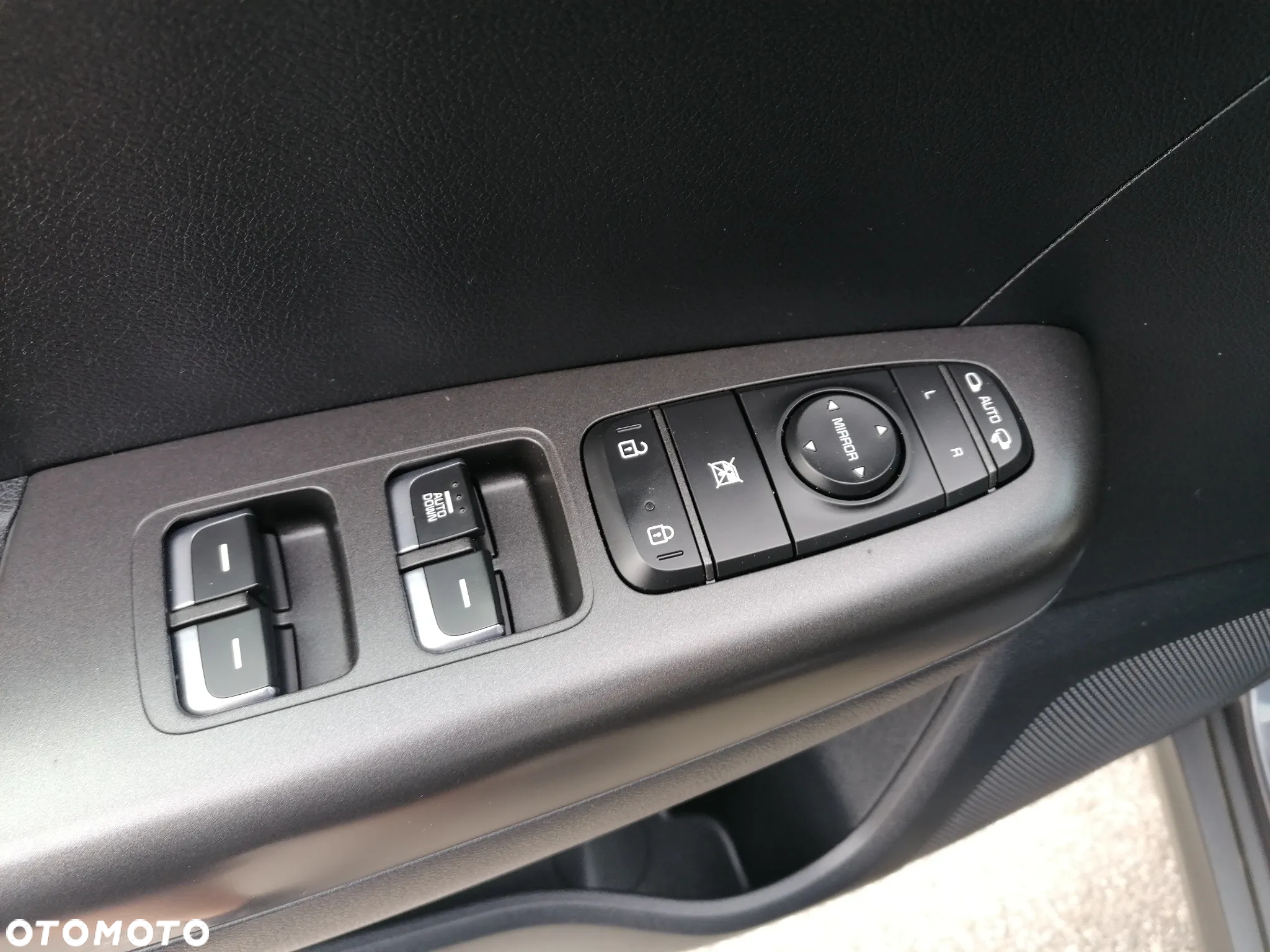 Kia Sportage 1.6 GDI 2WD VISION - 23