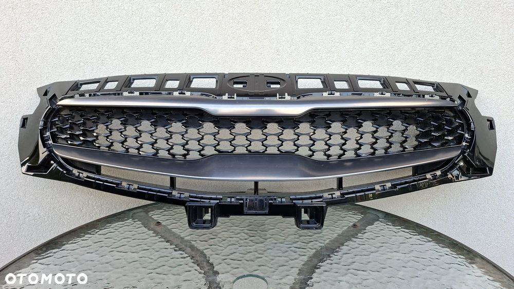 KIA X-CEED 19-22 GRILL ATRAPA 86350-J7CA0 - 1