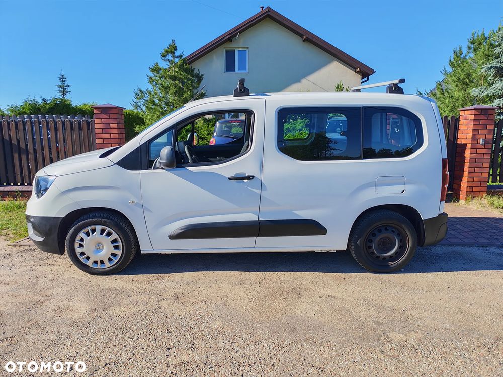 Opel Combo 1.5 CDTI Enjoy - 4