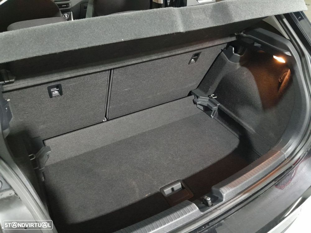 VW Polo 1.0 TSI Urban - 23