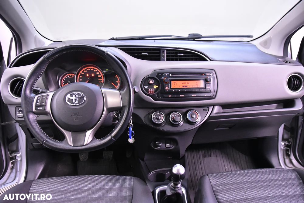 Toyota Yaris - 9