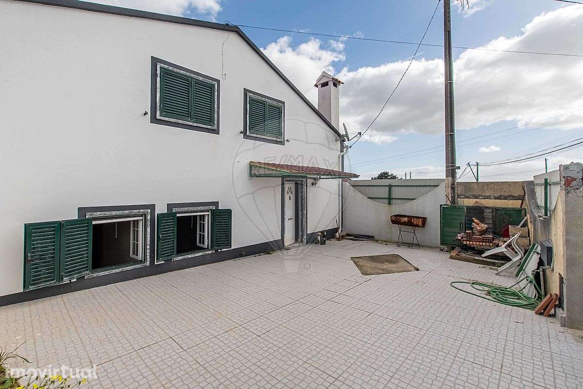 Moradia T2 para venda - Grande imagem: 2/18