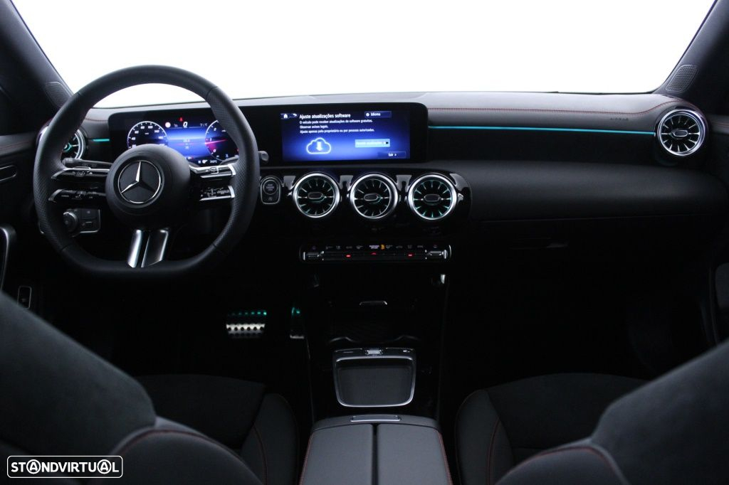 Mercedes-Benz CLA 180 - 17