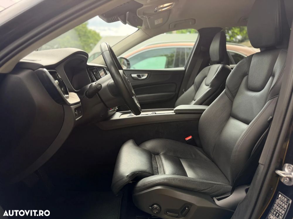 Volvo XC 60 B4 MHEV AT8 AWD Inscription - 12