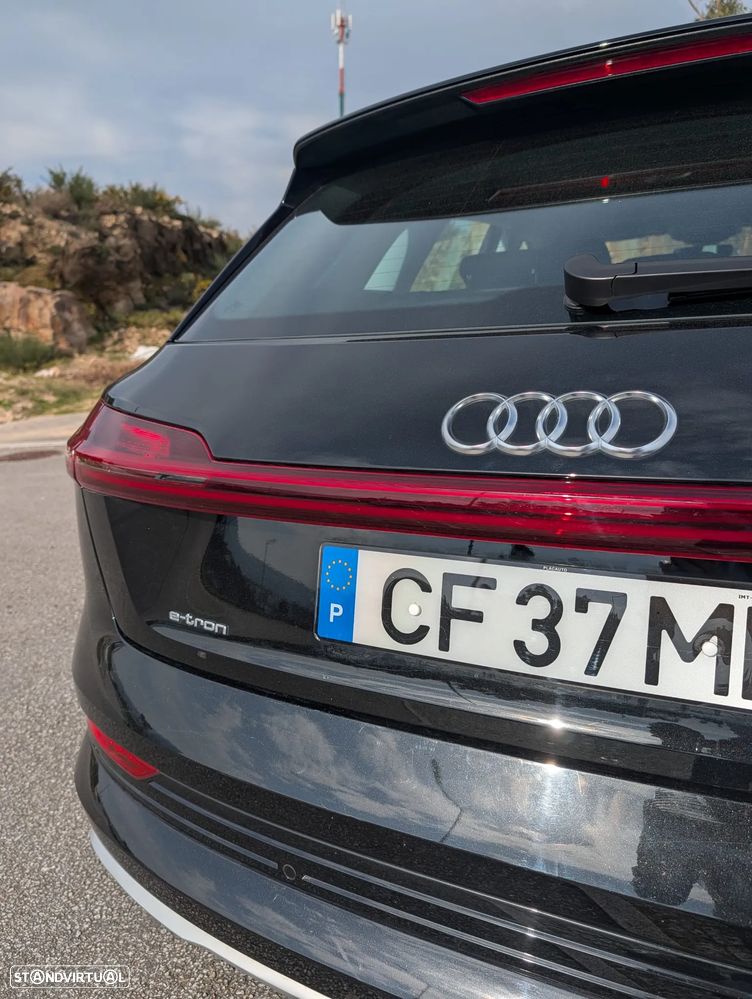 Audi e-tron 55 quattro - 8