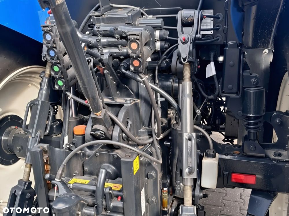 New Holland T5.100 Electrocommand - 21