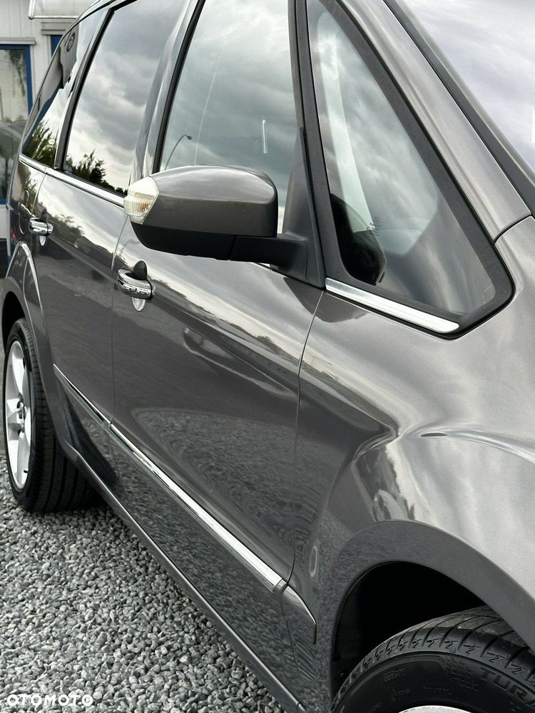 Ford Galaxy - 23