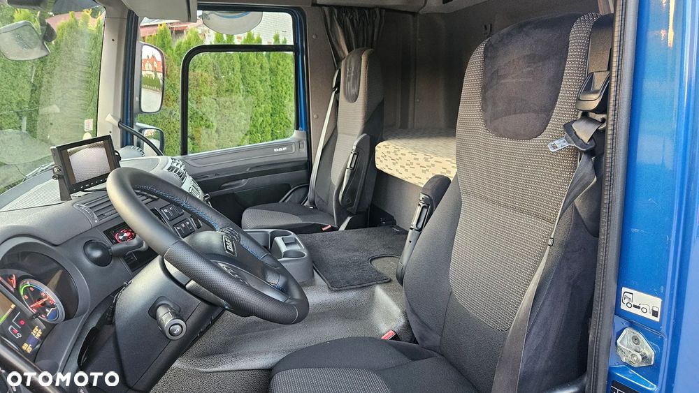 DAF CF 370 / Space Cab / Winda / 8,5 M - 11