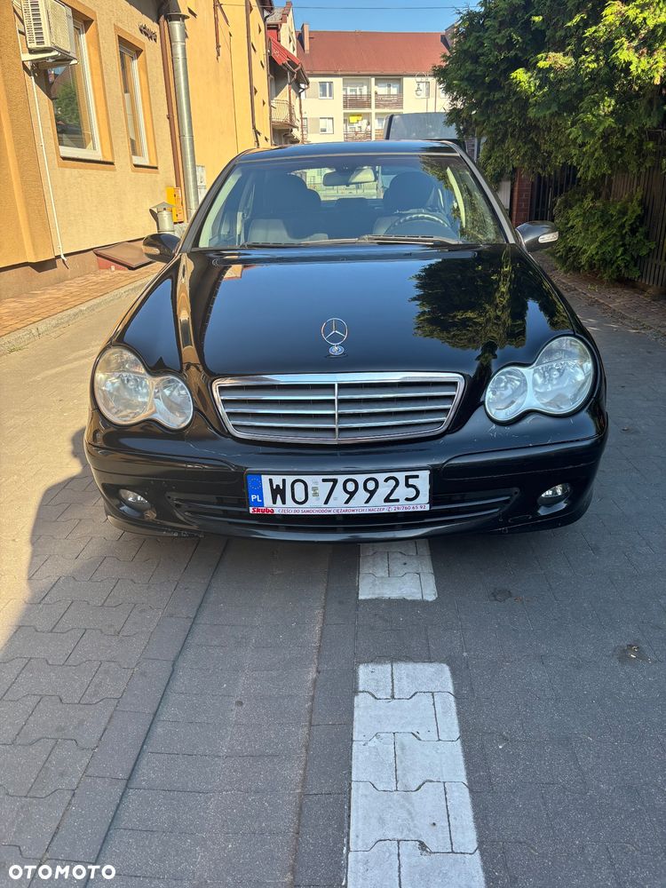 Mercedes-Benz Klasa C 200 CDI Classic DPF - 1